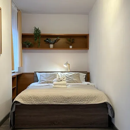 Rynek 3-bedroom By Bookinghost *