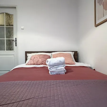 Rynek 3-bedroom By Bookinghost