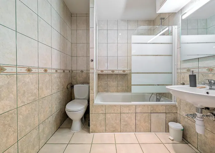 Rynek 3-bedroom By Bookinghost Appartement