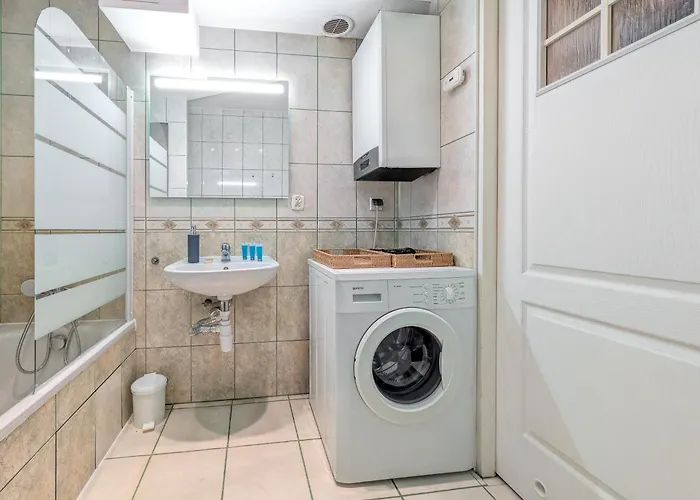 Rynek 3-bedroom By Bookinghost Appartement Wrocław