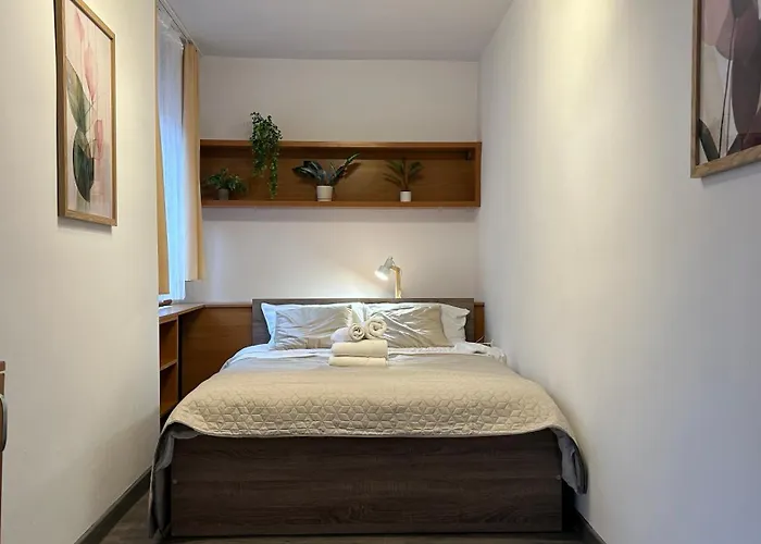 Rynek 3-bedroom By Bookinghost *